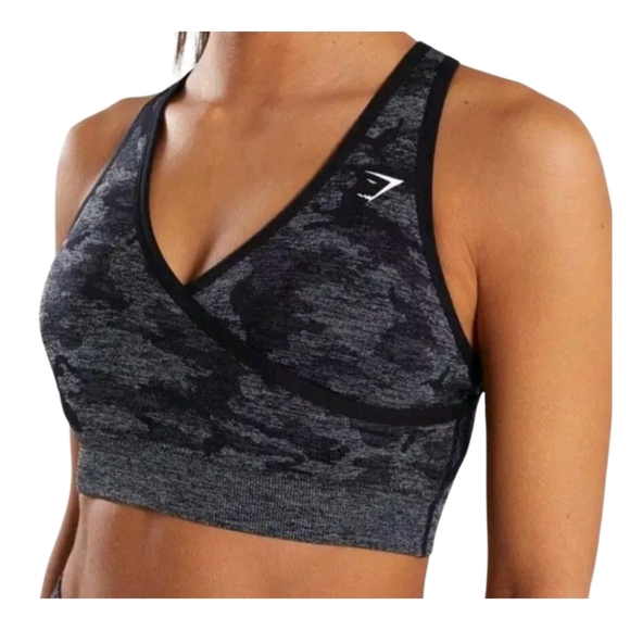 NWT Gymshark Adapt Camo Seamless Sports Bra Gray Black Size XS - Picture 2 of 9